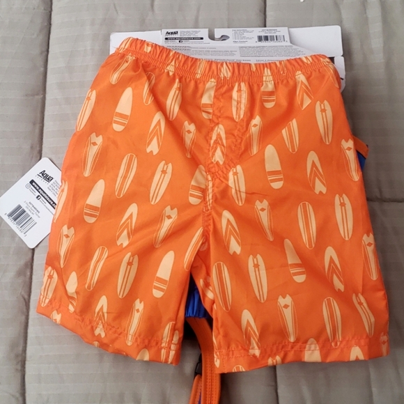 2 pc. Swim trainer with shorts 2- 4 years old - Picture 2 of 5